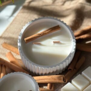 Vela Manzana roja y canela (Cuenco rayado 250gr)