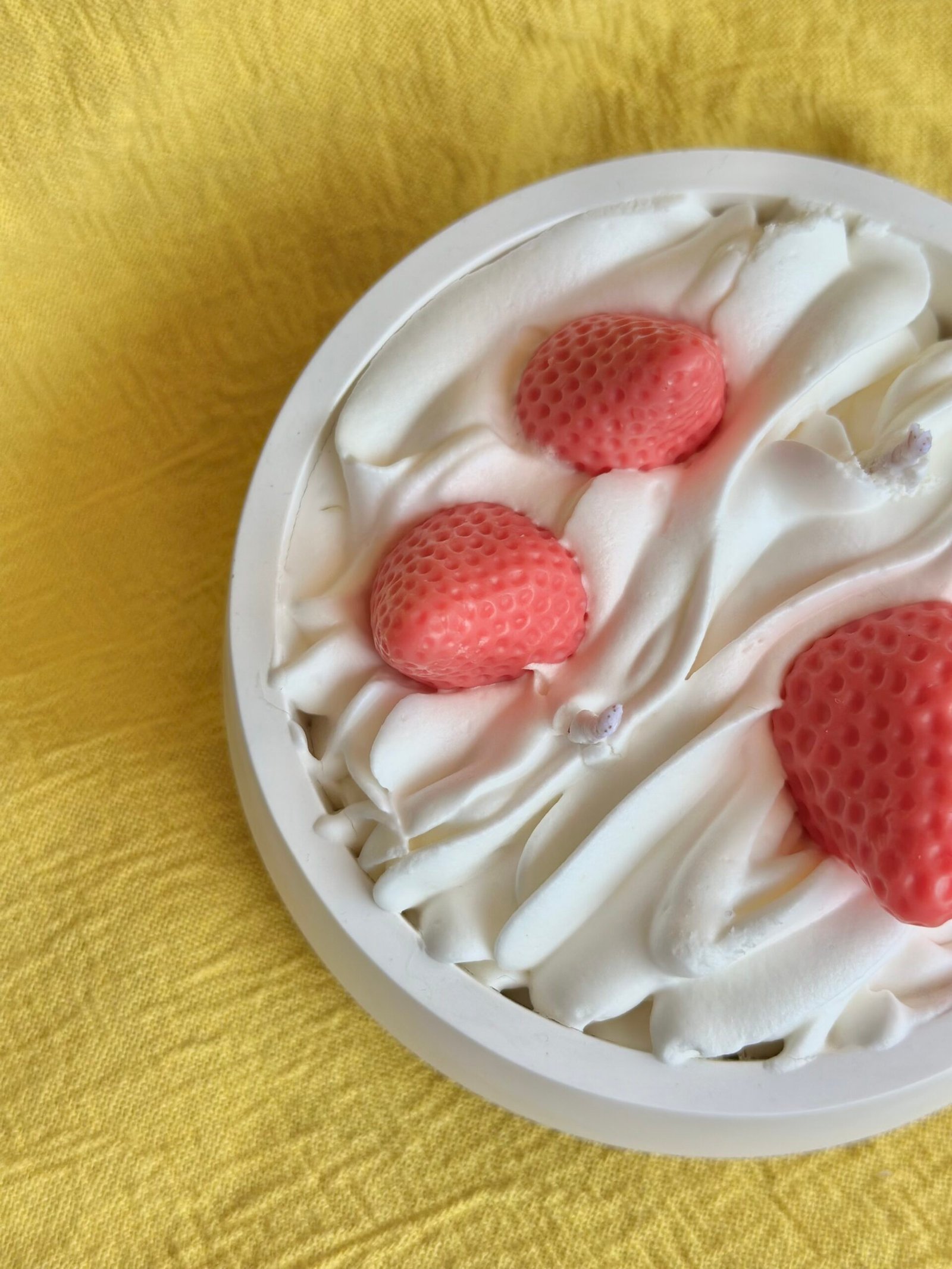 Vela María (Fresas con nata) - Imagen 2
